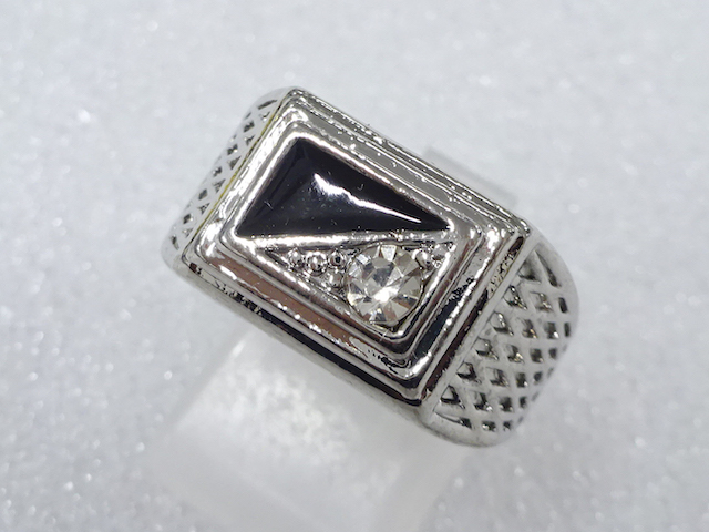 Japanese Kimono / Antique Accessories Metal